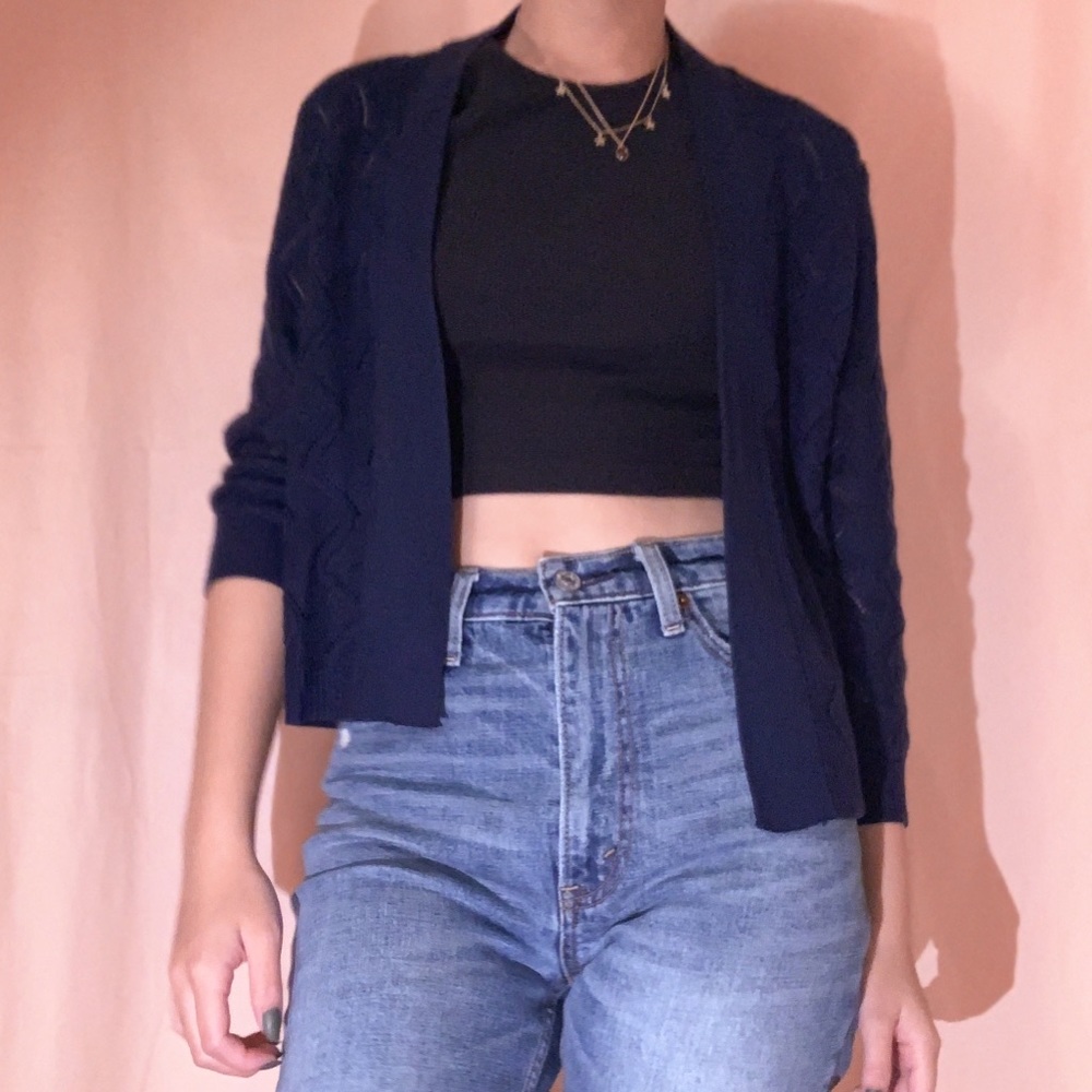 NAVY BLUE KNIT CROPPED CARDIGAN